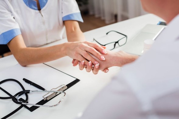 Rekam Medis Elektronik Solusi Meningkatkan Kenyamanan Staf Puskesmas dan Pasien